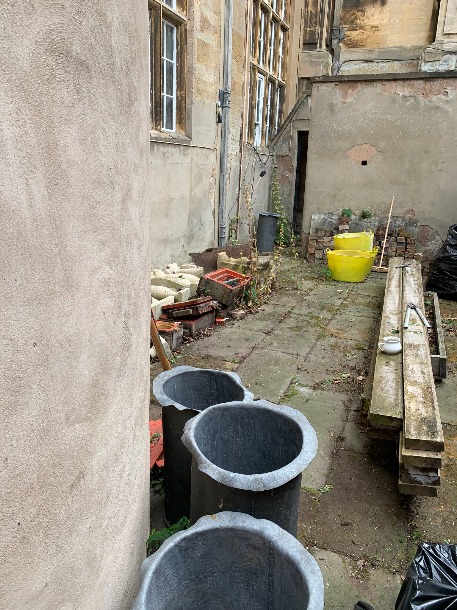 Tidy Courtyard