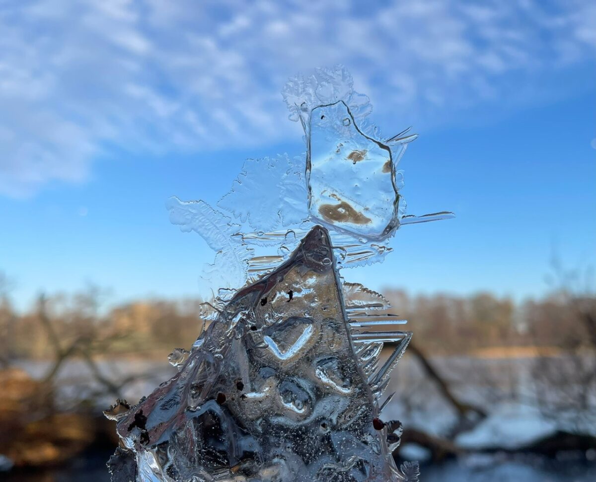 Singing Ice